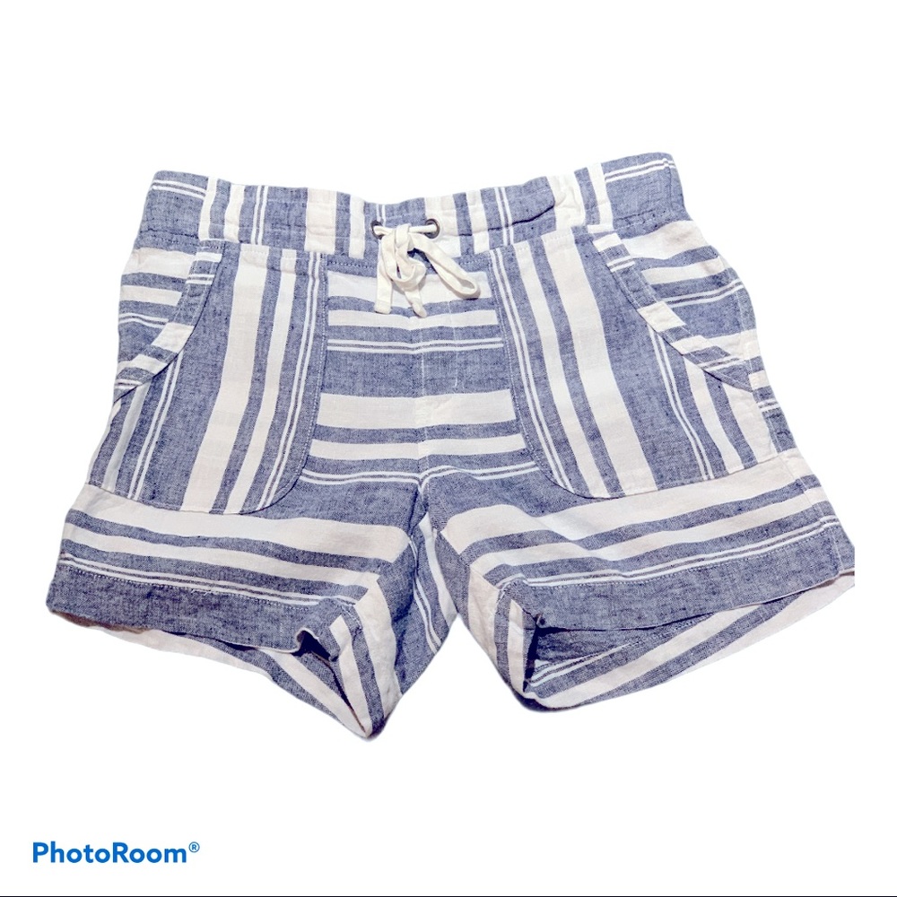 Athleta Tie Waist Walking Shorts Size 8